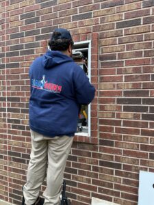 Exterior tankless water heater repair in Fort Worth